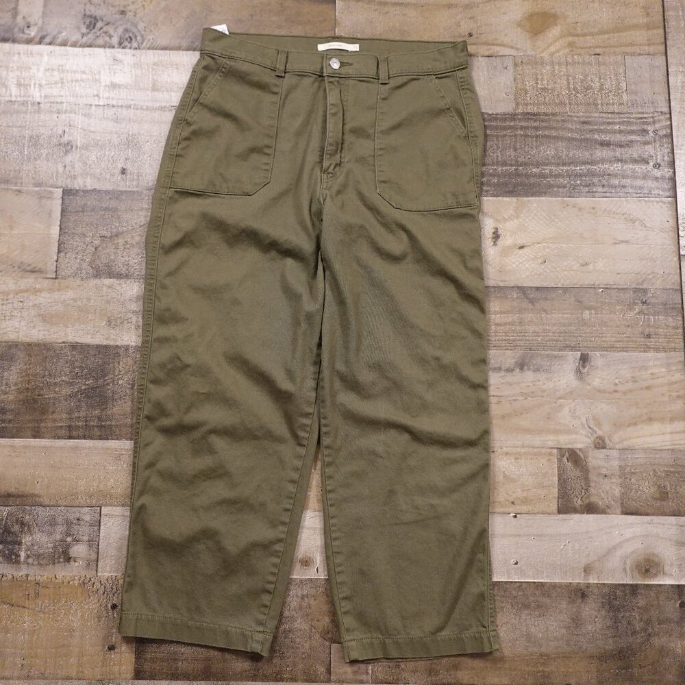 Levi's Utility Pants - Women's‎ Size 31 x 27 - Olive Green
